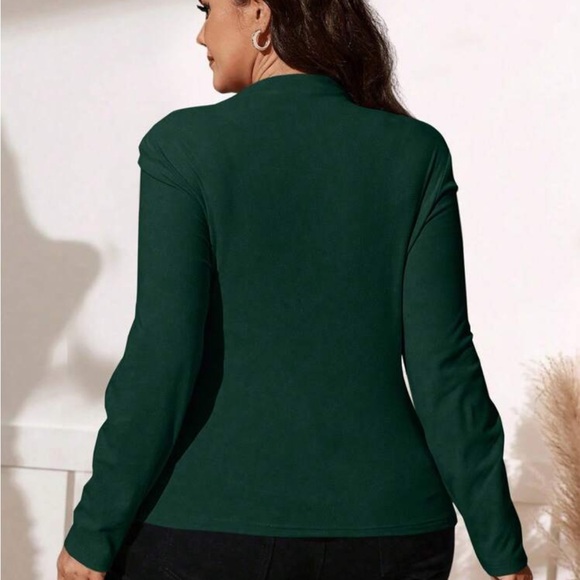 SHEIN Green Ruched long sleeve mock neck top - Picture 2 of 8